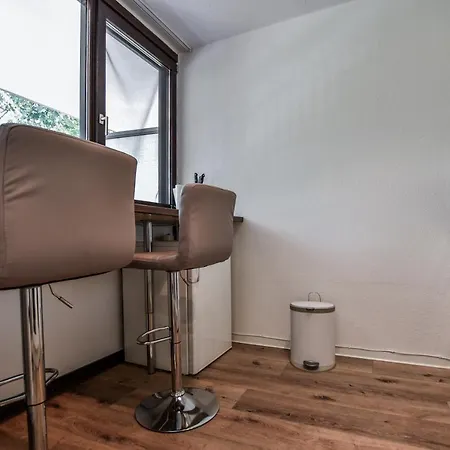 Domicile * Cologne