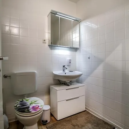 Domicile Apartment *