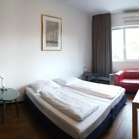Hotel Art Rock Downtown 3*