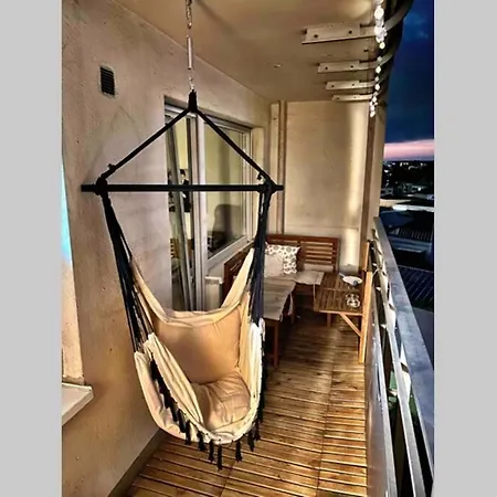 2 Zimmer Apartment Mit Blick Auf Den Koelner Dom * Cologne