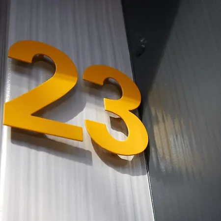 Refugium De Luxe Boardinghouse Messe/deutz Hotel