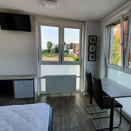 Guest house New City Rooms