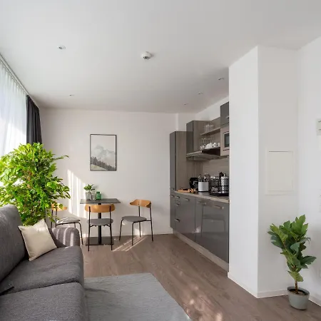 Limehome Friesenplatz 3*