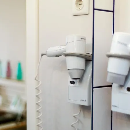 Nunohotel 3* Κολωνία