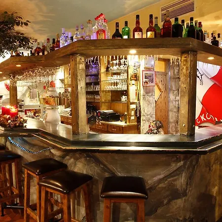 Warsteinerhof By Centro Comfort Hotel 3*