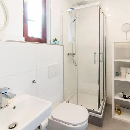 Apartment Discover - Near Rathenauplatz Cologne