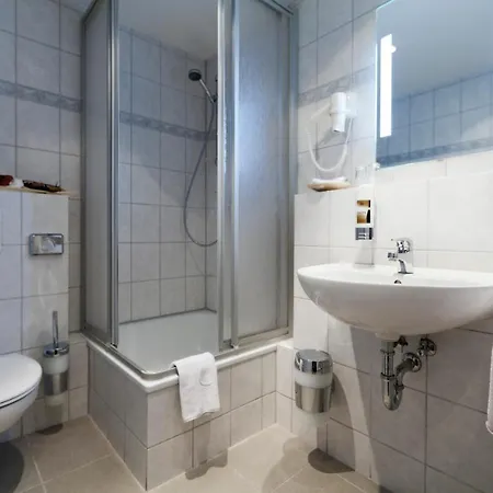 Bed & Breakfast Adolphs Cologne