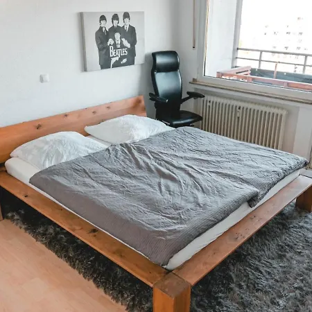 2 Zimmer Apartment Mit Blick Auf Den Koelner Dom Apartment *