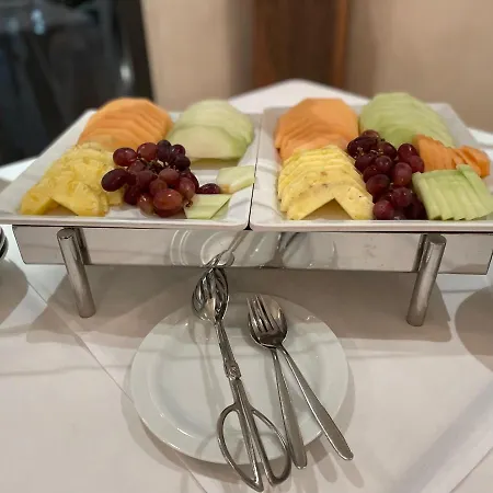 عدن فروه ام دوم 3* كولونيا