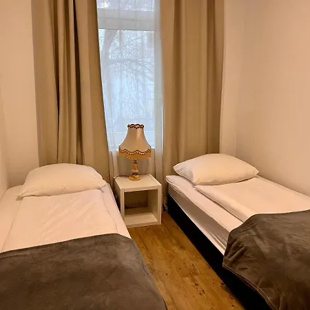 Hotel Altstadthotel Hayk Am Rhein Cologne
