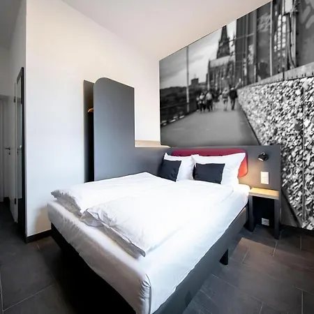 Hotel Smarty Dom - Boardinghouse - Kontaktloser Self Check-in Kolonia