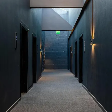 Black Hotel 4*