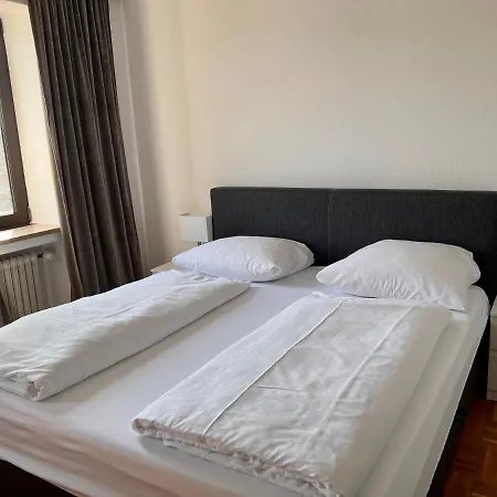 Hotel Altstadthotel Hayk Am Rhein Cologne
