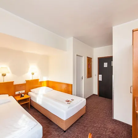 Hotel Ahl Meerkatzen Cologne