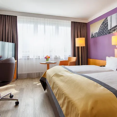 Hotel Leonardo Royal - Am Stadtwald 4*
