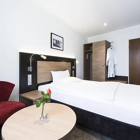 Astor & 4* Keulen