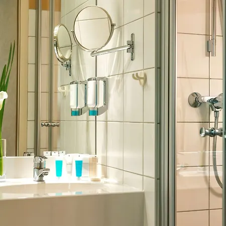 Essential By Dorint Koeln-junkersdorf Hotel 3*