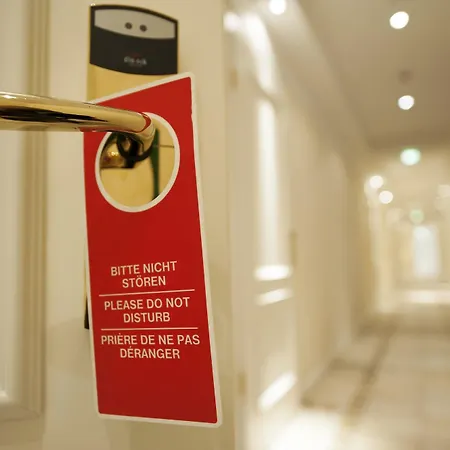 Hotel Xii Apostel 3*