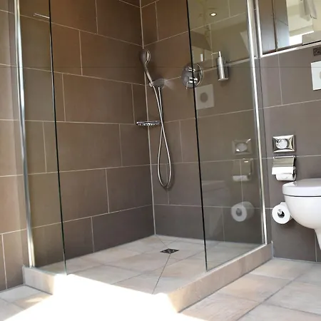 Hotel Xii Apostel 3*