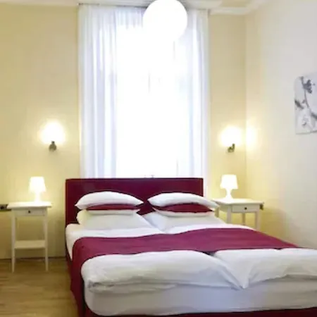 Buchholz Downtown 3*