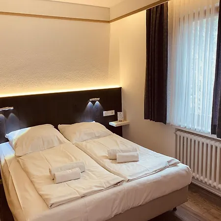 Kunibert Der Fiese Hotel Cologne