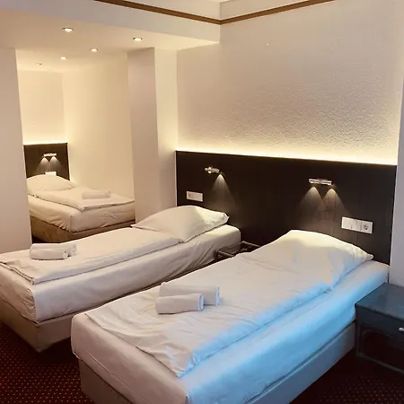 Kunibert Der Fiese Hotel