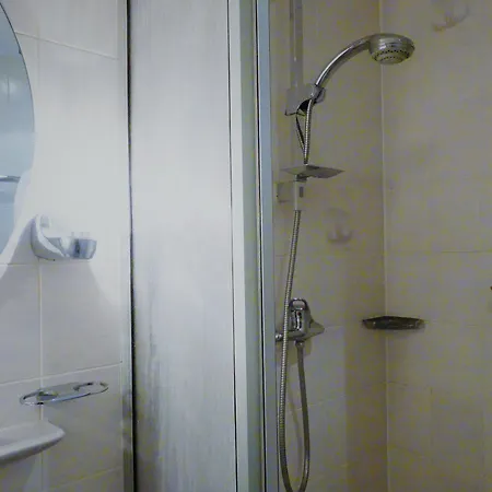 Kunibert Der Fiese Hotel 3*