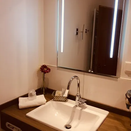 Hotel Triton