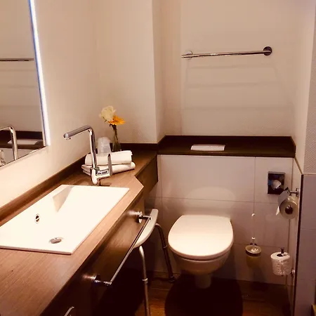 Triton 3* Cologne