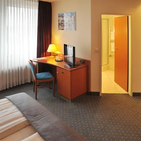 Hotel Servatius 3*