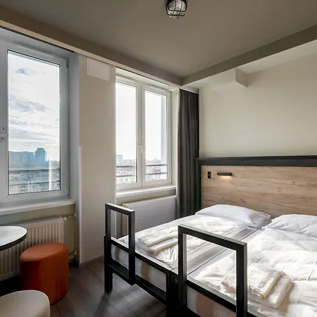 Hotel A&o Dom 2*