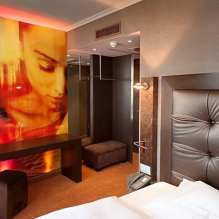 Savoy