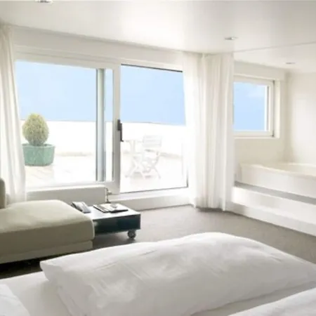 Rugs Hotel 4*