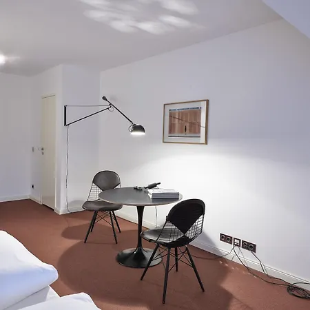 The Qvest Hideaway Keulen