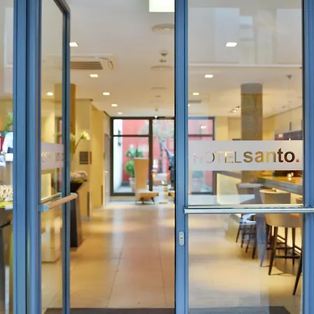 Hotel Santo