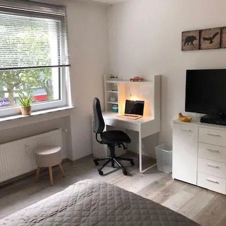 Veedel - Gemuetliche In Bester Lage * Cologne