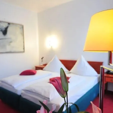 Cerano Am Dom Hotel Colonia