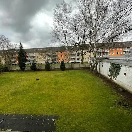 Apartment 2 Möbliert Zentrale Lage In