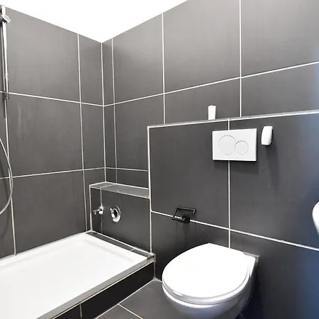 One In Apartment Cologne