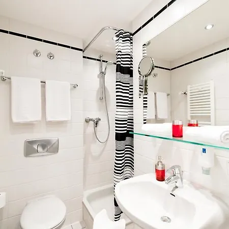 Esplanade 3*