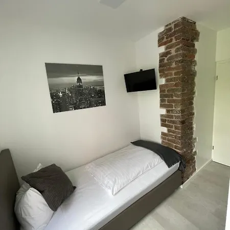 Liberty Hotel 2*