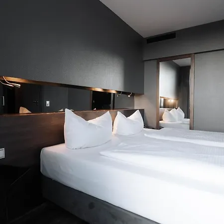 Hotel Am Augustinerplatz Cologne