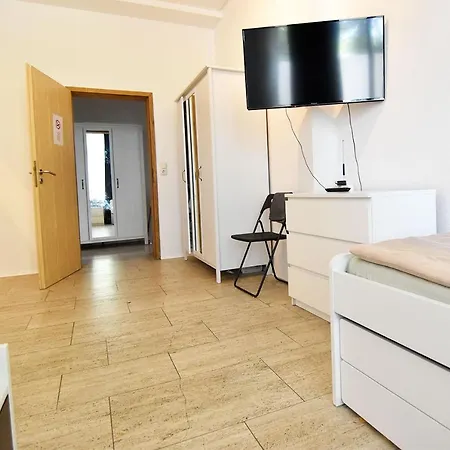 Apartment Boardinghouse In *free Wifi* *