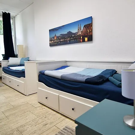 Apartment Boardinghouse In *free Wifi* Cologne