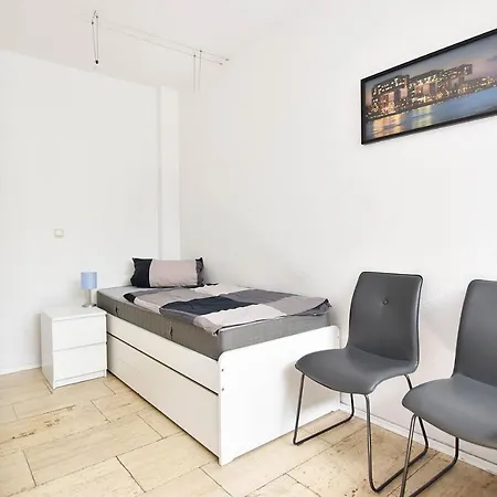 Boardinghouse In *free Wifi* Apartment *