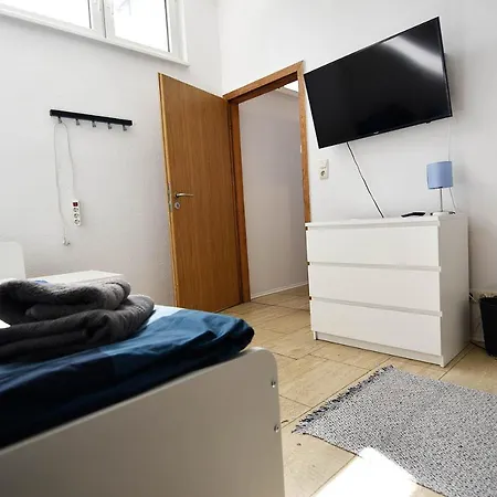 Boardinghouse In *free Wifi* Cologne