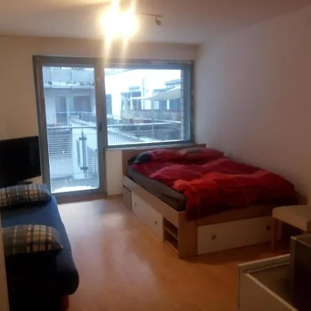Dreams 23h Apartment