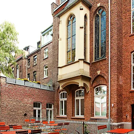 Hopper St. Josef 4*