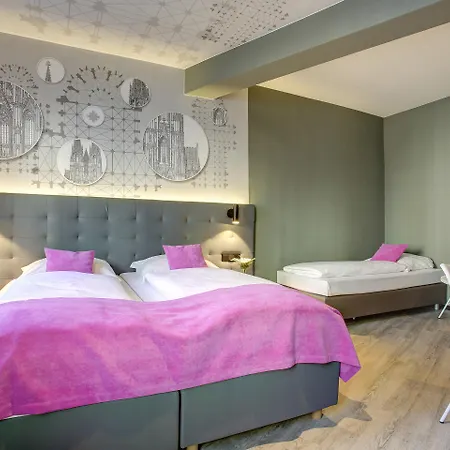 Boutique 003 Am Dom Hotel
