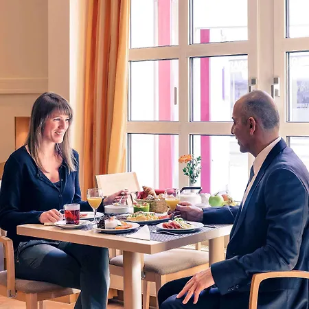 Mercure Friesenstrasse Hotel 4*